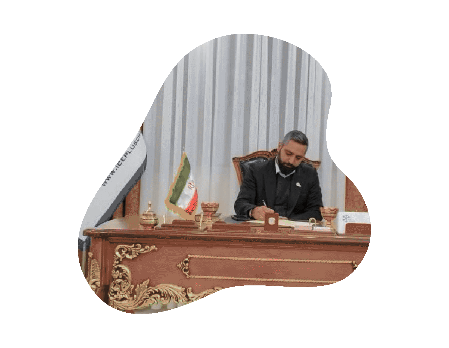 دکتر علی محمد گلشنی جعبه سازی آیس پلاس